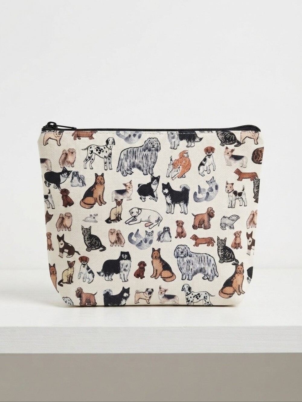 NWT Whimsical Cosmetic Bag With Dog Design  (0274)